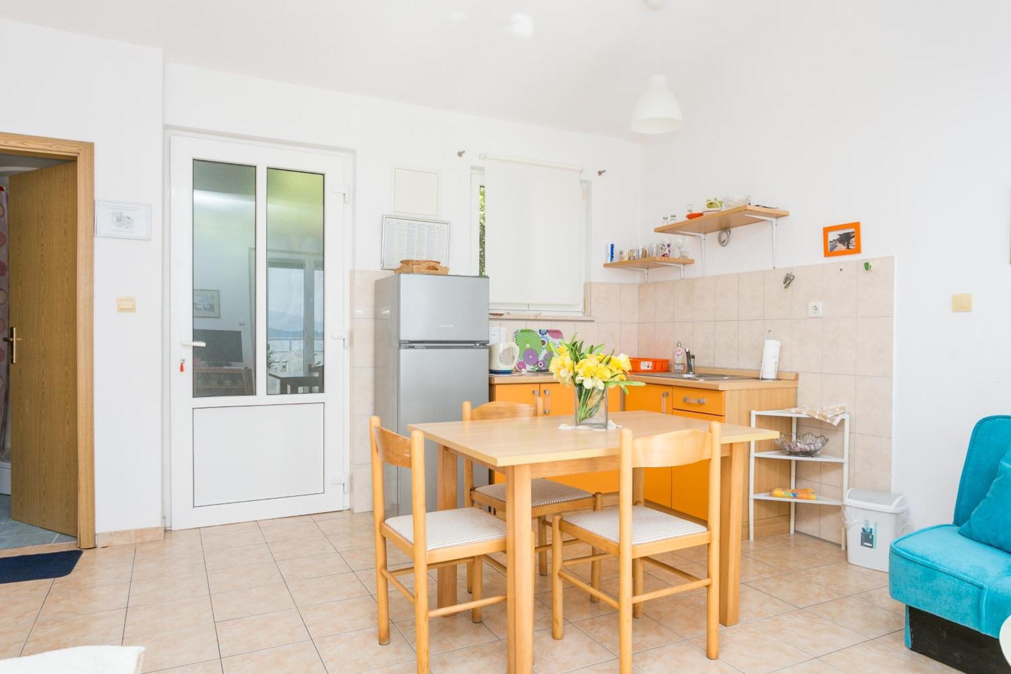 Apartments By The Sea Zivogosce - Porat, Makarska - 20207 Igrane Pokój zdjęcie